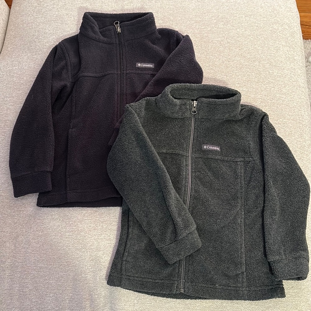 Columbia kids fleece zip up. 4T. $10 each or discount with bundle.